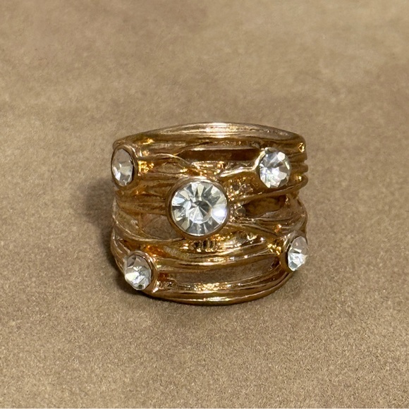 Jewelry - Elegant Gold Ring with Crystal Accents